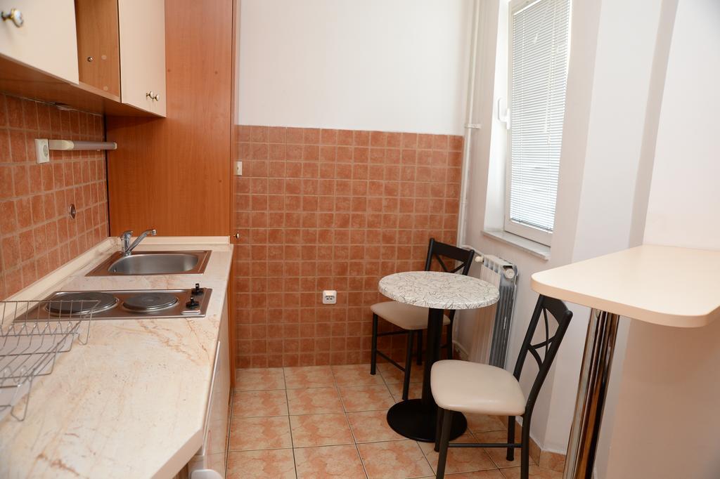 Exclusive Central Apartments Skopje Bagian luar foto