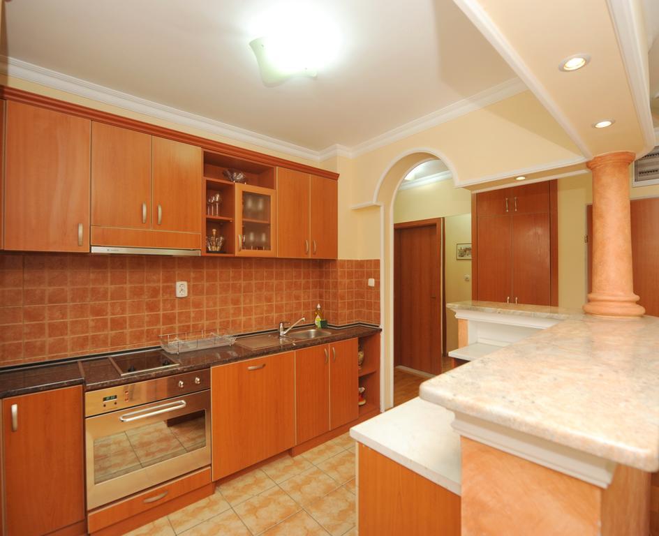 Exclusive Central Apartments Skopje Bagian luar foto
