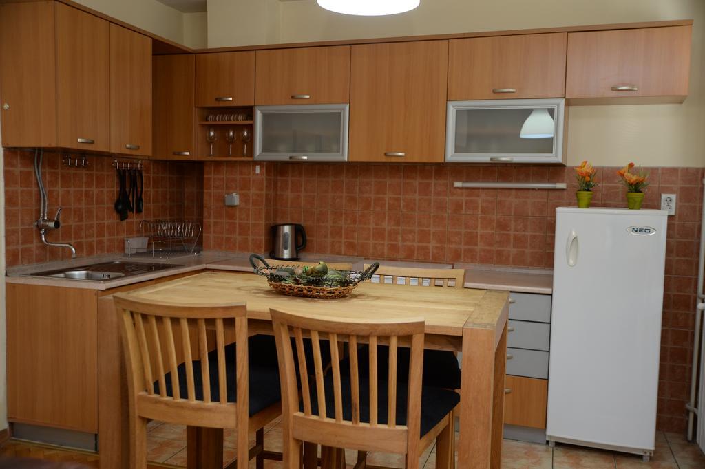 Exclusive Central Apartments Skopje Bagian luar foto